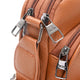 Elegancia y Funcionalidad: Bandolera Nador Sienna.