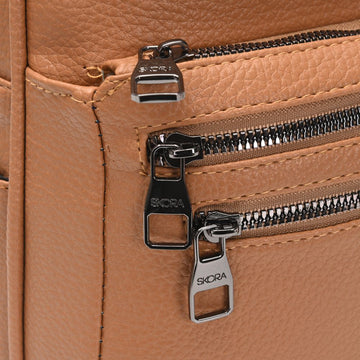Mochila Nador Caramel: Estilo y Funcionalidad en Uno